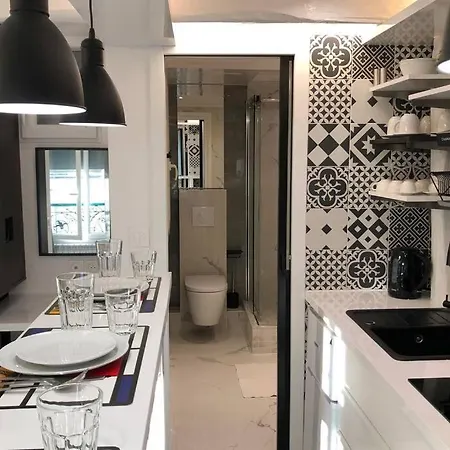 Apartment Rousselet Quartier Bon Marche Viieme